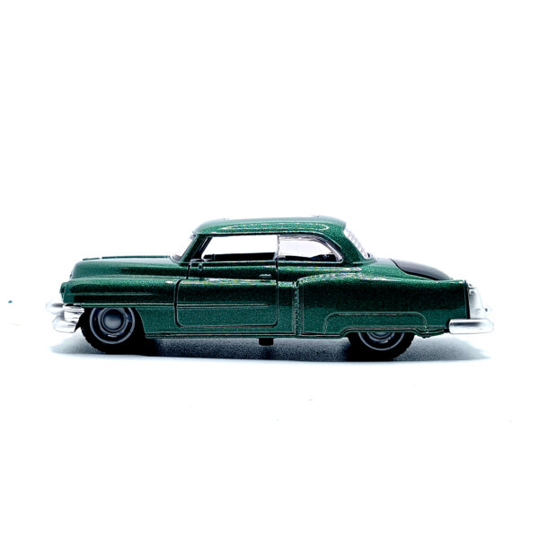 1953 Cadillac Series 62 Coupe Diecast Model Car – 1:36 Scale Classic Luxury Metal Body Vintage Car with Pull Back Action (Green) www.bellaqueen.in